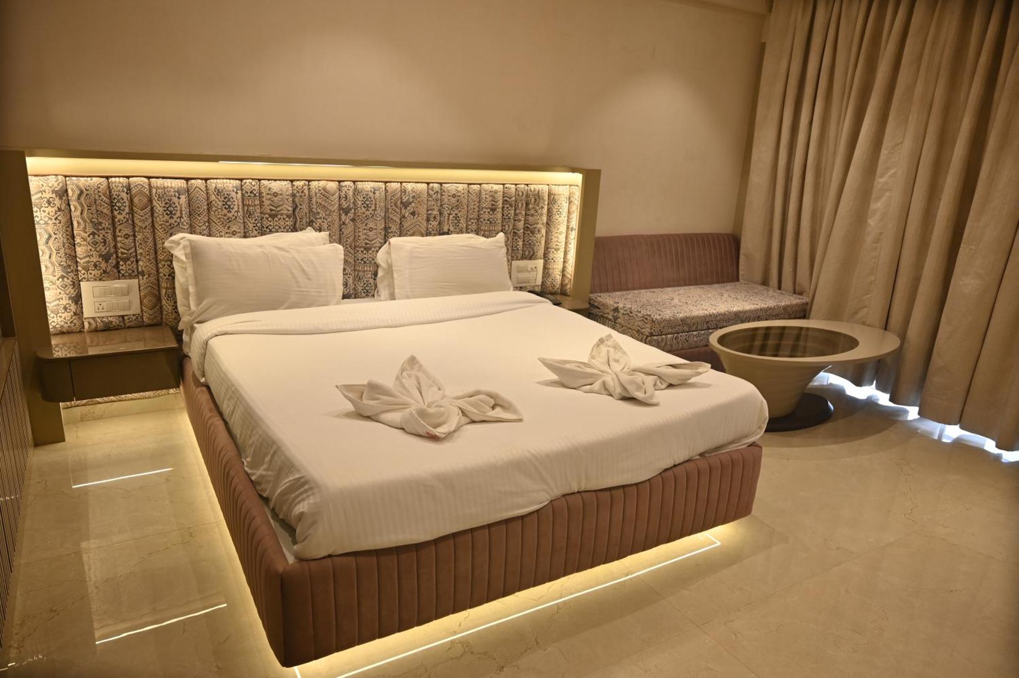 Kumar Resort By Turtle, Lonavala Dış mekan fotoğraf