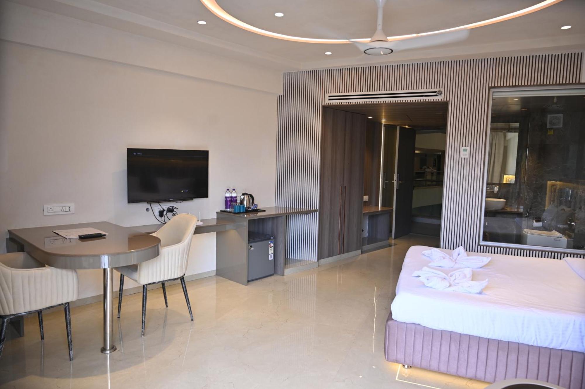 Kumar Resort By Turtle, Lonavala Dış mekan fotoğraf