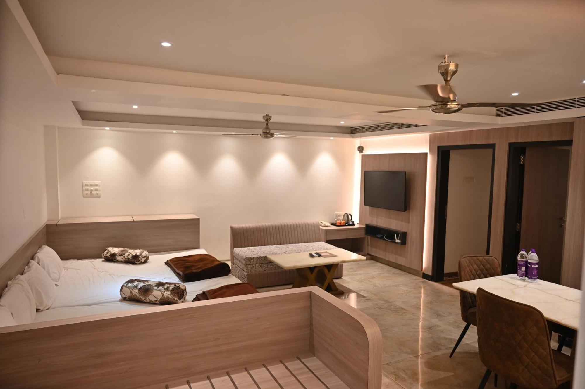 Kumar Resort By Turtle, Lonavala Dış mekan fotoğraf