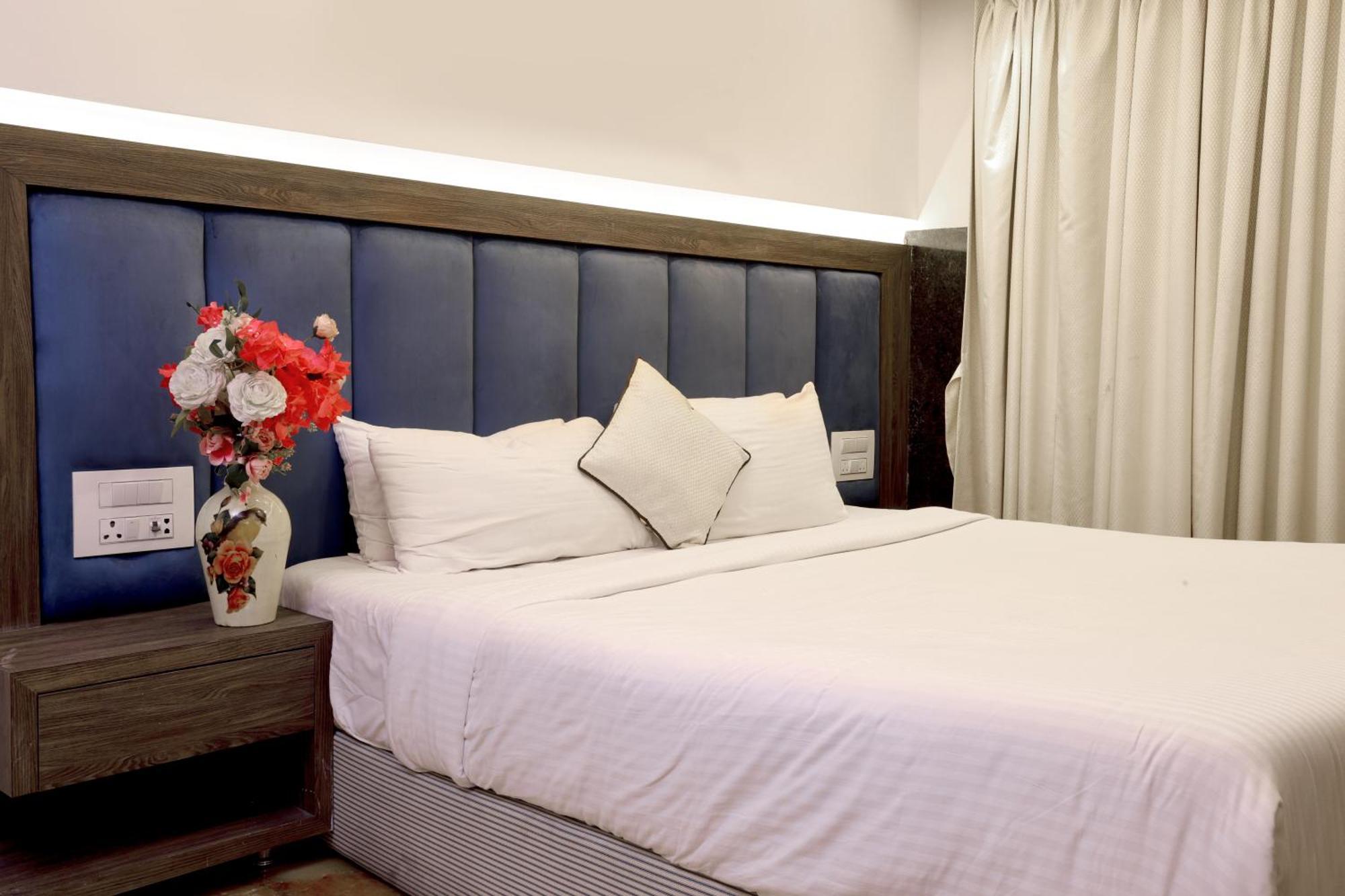 Kumar Resort By Turtle, Lonavala Dış mekan fotoğraf